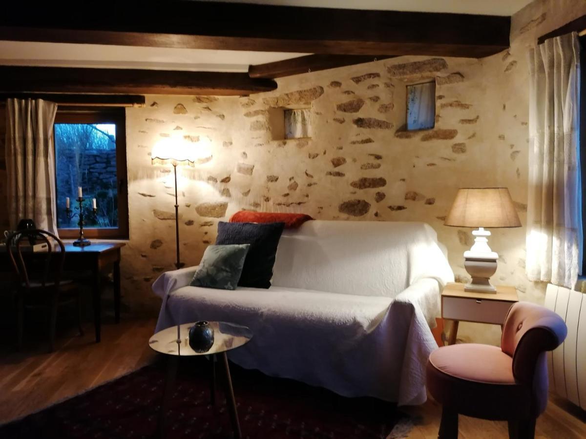 La Tour Du Bois Dormant Bed & Breakfast Plozevet Exterior photo
